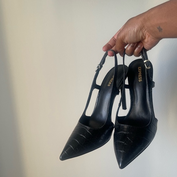 BLACK EXPRESS PEEP TOE HEELS - Picture 1 of 7